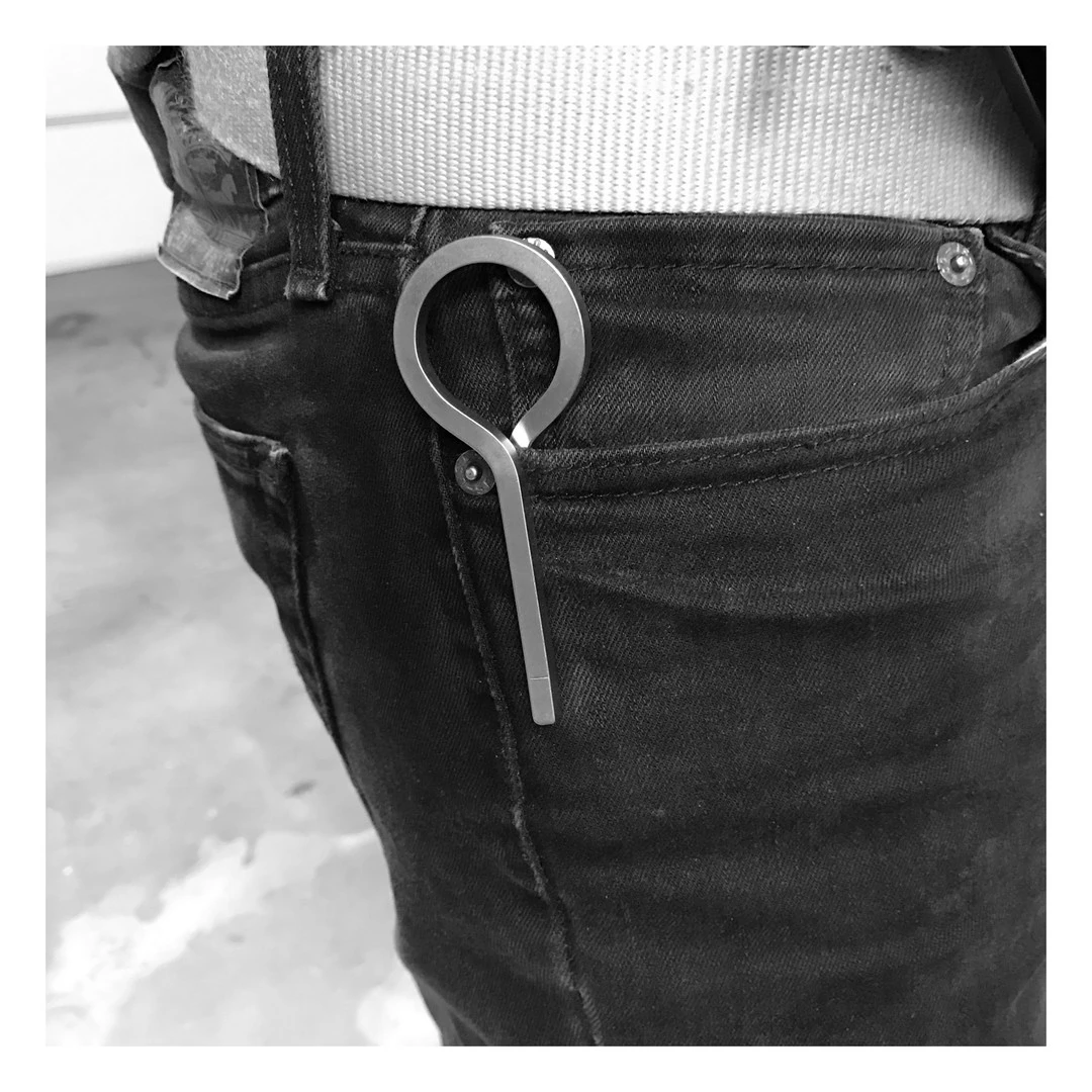 Gear Spool Quick Draw Self Defense Tool 3 Gear Spool Quick Draw Self Defense Tool - Image 3